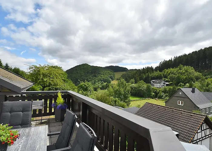 Ferienhaus Modern Holiday Home in Deifeld with Private Garden