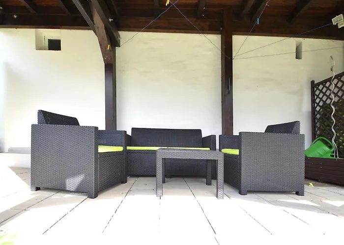 Modern Holiday Home in Deifeld with Private Garden * Medebach